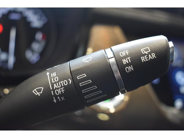 キャデラックＸＴ６ ミッドナイトスカイエディション　弊社試乗車　レザーシート　Ａｐｐｌｅ　ＣａｒＰｌａｙ　Ａｎｄｏｒｉｄ　Ａｕｔｏ　衝突軽減ブレーキ　障害物センサー　シートヒーター　アダプティブクルーズコントロール　ＬＥＤヘッドライト　バックカメラ（37枚目）