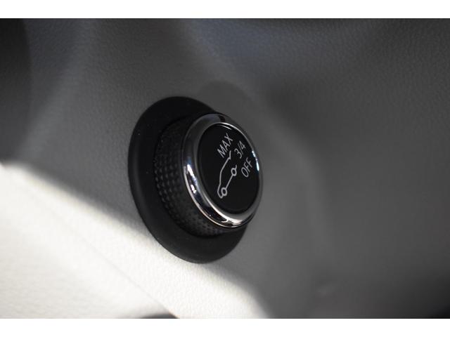 キャデラックＸＴ４ プラチナム　認定中古車保証対象車　弊社ユーザー様ワンオーナー車両　障害物センサー前後　衝突軽減ブレーキ　アダプティブクルーズコントロール　ＡｐｐｌｅＣａｒＰｌａｙ　ＡｎｄｏｒｉｄＡｕｔｏ　レザーパワーシート（32枚目）
