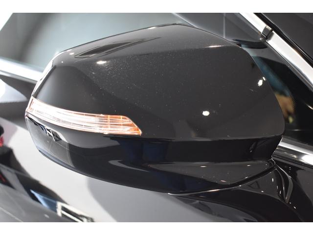 キャデラックＸＴ４ プラチナム　認定中古車保証対象車　弊社ユーザー様ワンオーナー車両　障害物センサー前後　衝突軽減ブレーキ　アダプティブクルーズコントロール　ＡｐｐｌｅＣａｒＰｌａｙ　ＡｎｄｏｒｉｄＡｕｔｏ　レザーパワーシート（70枚目）