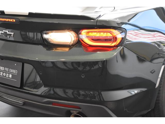 シボレーカマロ ＬＴ　ＲＳ　ヘリテージエディション　ヘリテージエディション　限定車　ラリーグリーン　認定中古車保証対象車　障害物センサー後　クルーズコントロール　ＡｐｐｌｅＣａｒＰｌａｙ　ＡｎｄｏｒｉｄＡｕｔｏ　ＬＥＤヘッドライト（18枚目）