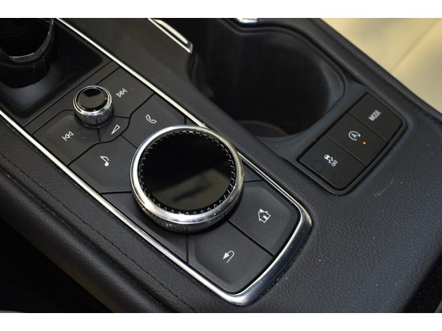 キャデラックＸＴ４ スポーツ　スポーツ　４ＷＤ　ワンオーナー　シートベンチレーション　シートヒーター　ハンドルヒーター　ＢＯＳＥスピーカー　ヘッドアップディスプレイ　禁煙車　ＡＣＣ　パドルシフト　２０００ＣＣ　直４　ターボ（26枚目）