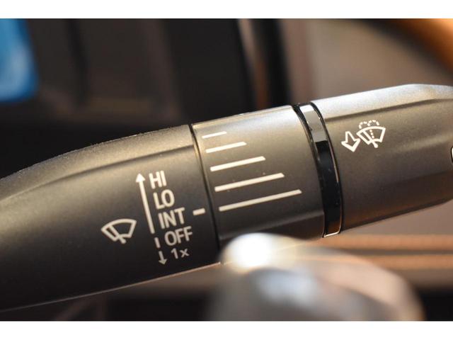 �w�L���f���b�N�E�V�{���[�������l�x�ւ̃A�N�Z�X�B�����������H�w���l���c�h�b�x����ԂłR���B�w�쒬�c�O�����x���[�p�[�N�w�x����k���P�P���B���擙�A�l�X�ȃT�[�r�X��ʂ��āu�A���Ԃ̂��鐶���v��̊���������