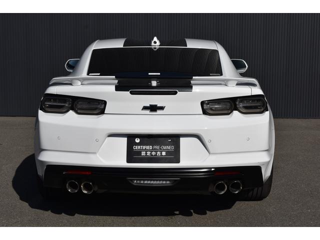 シボレーカマロ ファイナルエディション　国内５０台限定　正規ディーラー車　ワンオーナ－　新車保障継承　ファイナルモデル　ＡｐｐｌｅＣａｒＰｌａｙ／ＡｎｄｒｏｉｄＡｕｔｏ　デジタルインナーミラー　ＢＯＳＥスピーカー　ドラレコ　ＥＴＣ２．０（11枚目）