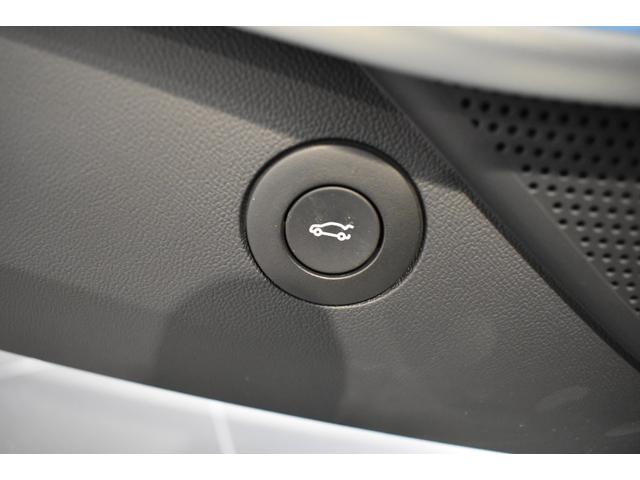 シボレーカマロ ファイナルエディション　国内５０台限定　正規ディーラー車　ワンオーナ－　新車保障継承　ファイナルモデル　ＡｐｐｌｅＣａｒＰｌａｙ／ＡｎｄｒｏｉｄＡｕｔｏ　デジタルインナーミラー　ＢＯＳＥスピーカー　ドラレコ　ＥＴＣ２．０（27枚目）