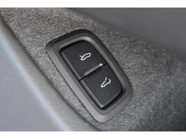 ���Ѓu�����h�͂������A���u�����h�ł����Ă��A���Ԃ̎��ł���΃t�@�C�u�X�^�[�������l�y�уO���[�v��Ђ����p��������悤�S�Ј�ۂƂȂ��Ď��g�݂����Ē����Ă���܂��B