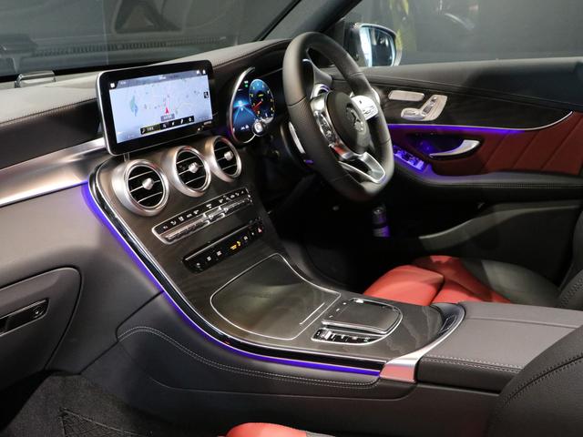 GLC300 4マチックAMGライン レザーエクス赤革パノラ(9枚目)