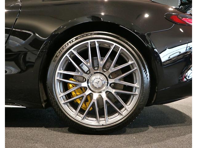 ＧＴ ４３　クーペ　ＡＭＧドライビングパッケージ　ＡＭＧパフォーマンスパッケージ　パノラミックスライディングルーフ　２１ＡＭＧアルミホイール（62枚目）