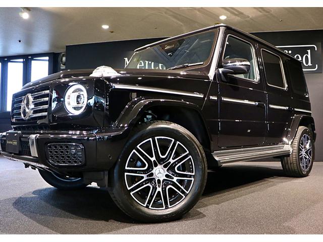 Ｇクラス Ｇ４５０ｄ　ＡＭＧラインパッケージ　ＭＡＮＵＦＡＫＴＵＲプログラム　ロゴパッケージ　ボディ同色スペアタイヤリング（3枚目）