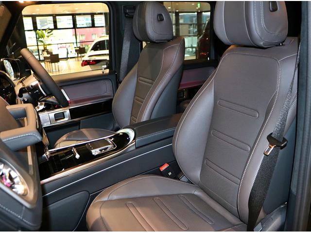 Ｇクラス Ｇ４５０ｄ　ＡＭＧラインパッケージ　ＭＡＮＵＦＡＫＴＵＲプログラム　ロゴパッケージ　ボディ同色スペアタイヤリング（20枚目）