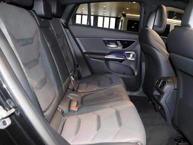 GLC GLC43 4MクーペAMGレザーエクスクルーシブP ナッパレザーシート パノラミックスライディングルーフ リアアクスルステアリング シートベンチレーター Burmester3Dサラウンドサウンドシステム レッドステッチ(19枚目)
