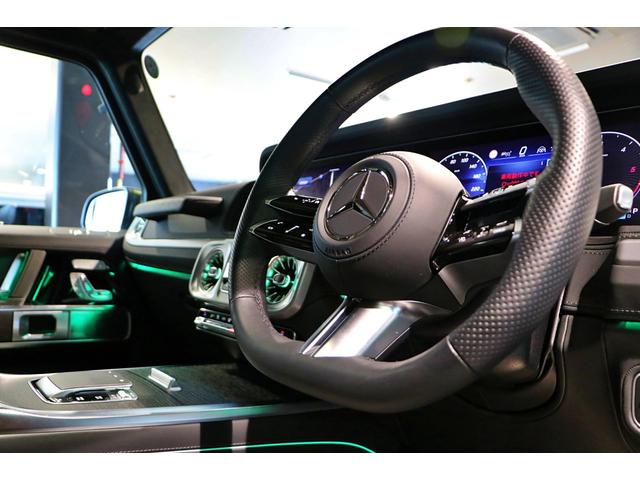 Ｇクラス Ｇ４５０ｄ　ＡＭＧラインパッケージ　ＭＡＮＵＦＡＫＴＵＲプログラムプラス　ロゴパッケージ　ボディ同色スペアタイヤリング　ツートンカラーステアリング　ウッドインテリアトリム（26枚目）