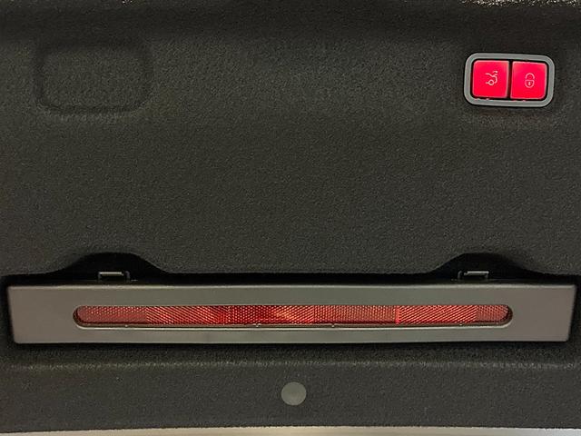 ＳＬ ＳＬ６３　Ｓ　Ｅ　パフォーマンス　ＡＭＧカーボンパッケージ　ＡＭＧカーボンセラミックブレーキ　ヘッドアップディスプレイ　ソフトトップ（ブラック）（51枚目）