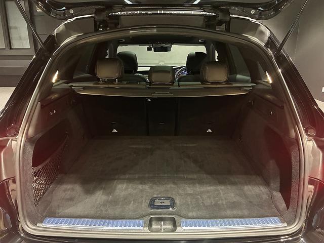 ＧＬＣ ＧＬＣ２２０ｄ　４マチック　ＡＭＧライン　パノラミックスライディングルーフ　６４色アンビエントライト　後期モデル　ＭＢＵＸ（15枚目）