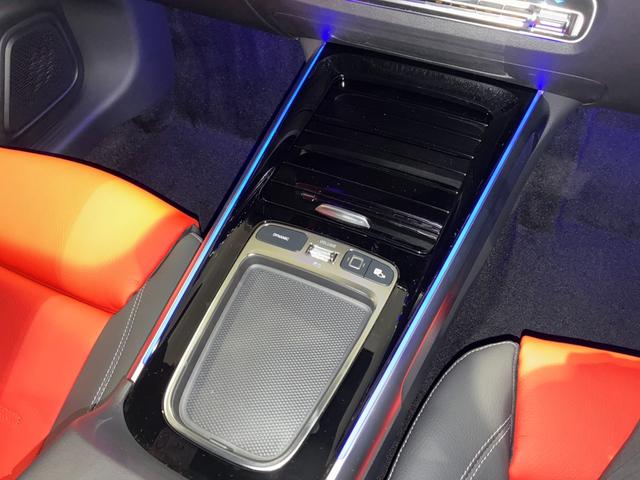 GLB GLB200d 4マチック アーバンスターズ 本革シート 20インチAMGアルミホイール 64色アンビエントライト 360°カメラ フットトランクオープナー AMGライン MBUX(34枚目)