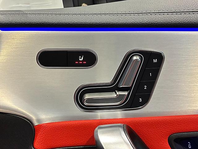 ＣＬＡクラス シューティングブレーク ＣＬＡ２００ｄシューティングブレークアーバンスターズ　本革シート（レッドペッパーブラック）　マルチビームＬＥＤヘッドライト　３６０°カメラシステム　スポーティエンジンサウンド　フットトランクオープナー　１９インチＡＭＧブラックアルミホイール　ＭＢＵＸ（15枚目）