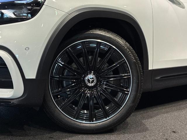 GLB GLB200d 4マチック ナイトエディション 全国限定100台 パノラミックスライディングルーフ ナイトパッケージ(11枚目)