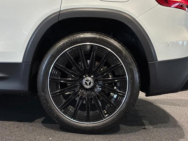 GLB GLB200d 4マチック ナイトエディション 全国限定100台 パノラミックスライディングルーフ ナイトパッケージ(56枚目)