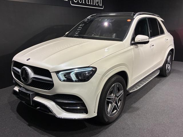 GLE GLE400d 4マチックスポーツ パノラミックスライディングルーフ MBUX 64色アンビエントライト 黒本革シート(4枚目)