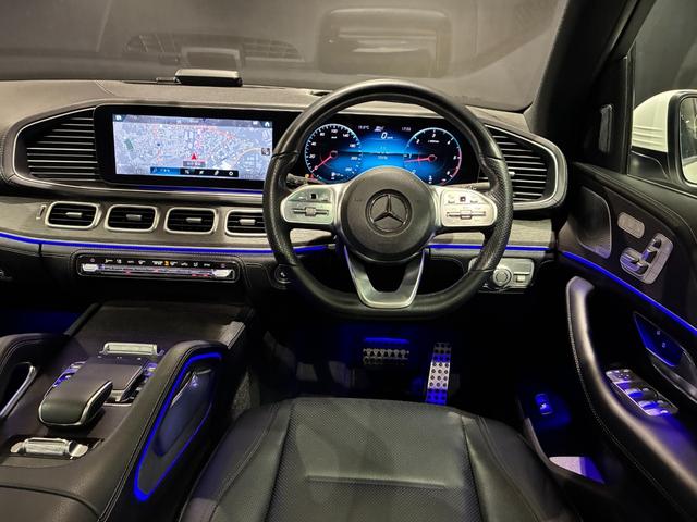 GLE GLE400d 4マチックスポーツ パノラミックスライディングルーフ MBUX 64色アンビエントライト 黒本革シート(11枚目)
