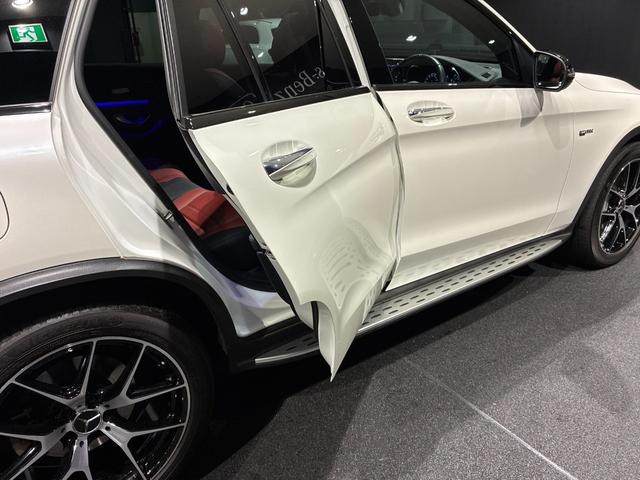 GLC GLC43 4マチック 後期モデル パノラミックスライディングルーフ 64色アンビエントライト MBUX(26枚目)