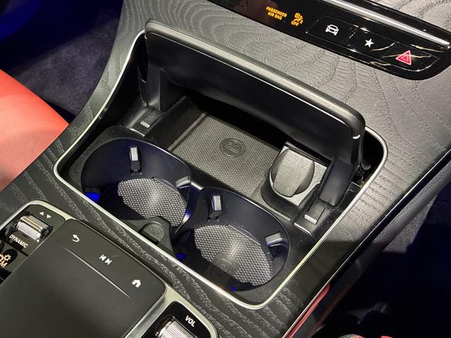 GLC GLC43 4マチック 後期モデル パノラミックスライディングルーフ 64色アンビエントライト MBUX(43枚目)