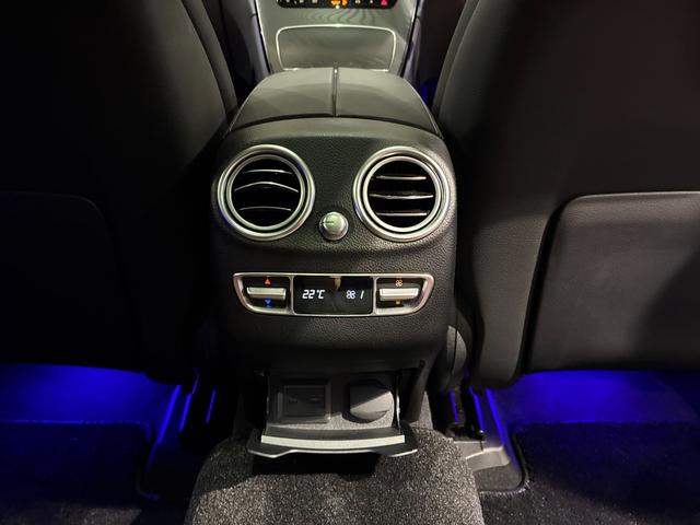 GLC GLC43 4マチック 後期モデル パノラミックスライディングルーフ 64色アンビエントライト MBUX(47枚目)