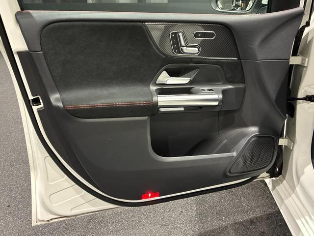 Ｂクラス Ｂ２００ｄ　ＡＭＧライン　レーダーセーフティパッケージ　ナビゲーションパッケージ　ＭＢＵＸ（23枚目）