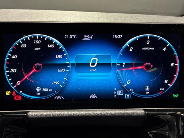 Ｂクラス Ｂ２００ｄ　ＡＭＧライン　レーダーセーフティパッケージ　ナビゲーションパッケージ　ＭＢＵＸ（32枚目）