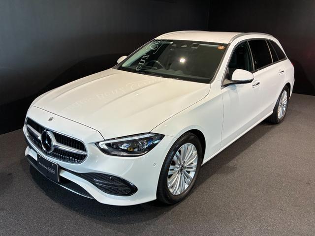 Ｃクラスステーションワゴン Ｃ２００ステーションワゴン　アバンギャルド　ベーシックパッケージ　ヘッドアップディスプレイ　ＭＢＵＸ　ＡＲナビゲーション　３６０°カメラ　アバンギャルドラインエクステリア＆インテリア　１７インチアルミ　前席シートヒーター　アダプティブハイビーム（4枚目）