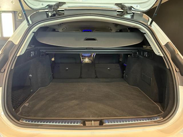 Ｃクラスステーションワゴン Ｃ２００ステーションワゴン　アバンギャルド　ベーシックパッケージ　ヘッドアップディスプレイ　ＭＢＵＸ　ＡＲナビゲーション　３６０°カメラ　アバンギャルドラインエクステリア＆インテリア　１７インチアルミ　前席シートヒーター　アダプティブハイビーム（45枚目）