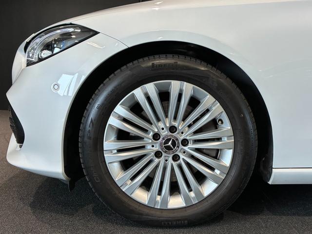 Ｃクラスステーションワゴン Ｃ２００ステーションワゴン　アバンギャルド　ベーシックパッケージ　ヘッドアップディスプレイ　ＭＢＵＸ　ＡＲナビゲーション　３６０°カメラ　アバンギャルドラインエクステリア＆インテリア　１７インチアルミ　前席シートヒーター　アダプティブハイビーム（48枚目）