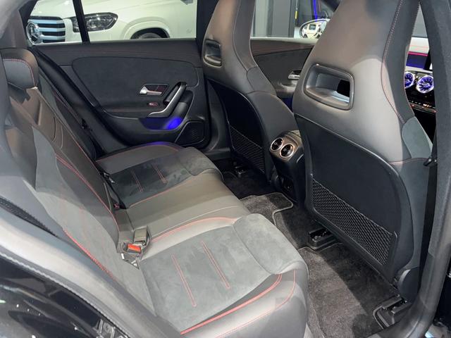 CLAクラス シューティングブレーク CLA200d シューティングブレークAMGラインP スポーツシート スポーツブレーキシステム マルチビームLEDヘッドライト 18インチAMGアルミホイール MBUX(19枚目)