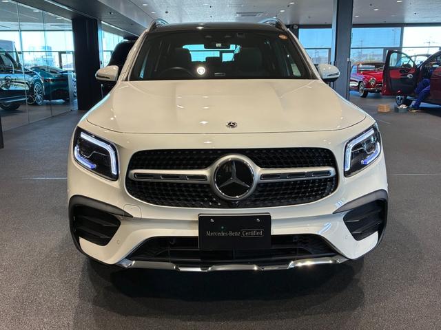 GLB GLB200d 4マチック AMGラインパッケージ パノラミックスライディングルーフ 19インチAMGアルミホイール スポーツシートレザーARTICO カーボン調インテリアトリム マルチビームLEDヘッドライト MBUXナビゲーション(51枚目)