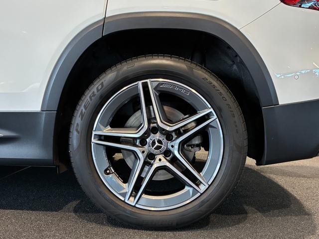 GLB GLB200d 4マチック AMGラインパッケージ パノラミックスライディングルーフ 19インチAMGアルミホイール スポーツシートレザーARTICO カーボン調インテリアトリム マルチビームLEDヘッドライト MBUXナビゲーション(54枚目)