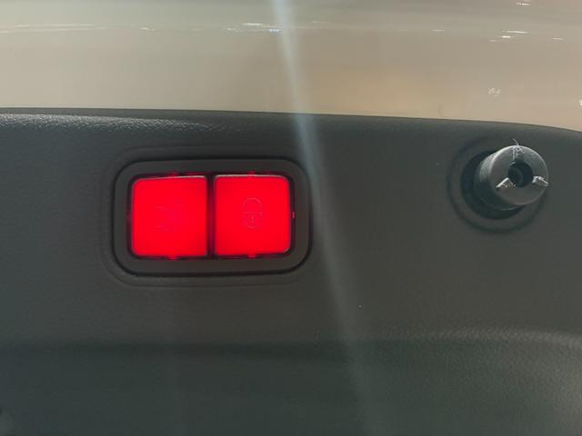 CLSクラス CLS53 4マチック+ ガラススライディングルーフ マルチビームLEDヘッドライト アクティブマルチコントロールシートバック シートベンチレーター ヘッドアップディスプレイ AMG RIDE CONTROLエアサスペンション(31枚目)