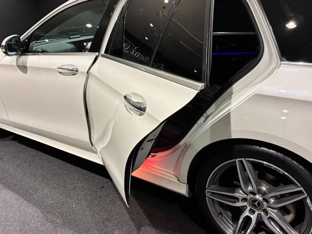 Ｅクラスステーションワゴン Ｅ２００ステーションワゴンアバンギャルドＡＭＧライン　エクスクルーシブパッケージ　Ｂｕｒｍｅｓｔｅｒサウンドシステム　　エアバランスパッケージ　ヘッドアップディスプレイ　前席後席シートヒーター（27枚目）