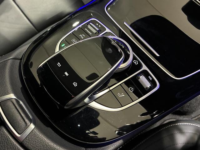 Ｅクラスステーションワゴン Ｅ２００ステーションワゴンアバンギャルドＡＭＧライン　エクスクルーシブパッケージ　Ｂｕｒｍｅｓｔｅｒサウンドシステム　　エアバランスパッケージ　ヘッドアップディスプレイ　前席後席シートヒーター（38枚目）