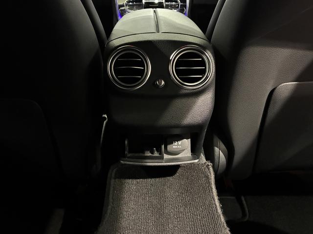 Ｅクラスステーションワゴン Ｅ２００ステーションワゴンアバンギャルドＡＭＧライン　エクスクルーシブパッケージ　Ｂｕｒｍｅｓｔｅｒサウンドシステム　　エアバランスパッケージ　ヘッドアップディスプレイ　前席後席シートヒーター（42枚目）