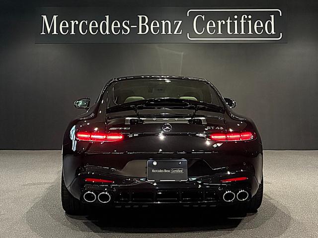 ＧＴ ４３　クーペ　ＡＭＧドライビングパッケージ　ヘッドアップディスプレイ　ホワイトレザー（ダイヤモンドステッチ）　リアアクスルステアリング　イエローキャリパー　可変式リアウイングスポイラー　ＭＢＵＸ（11枚目）