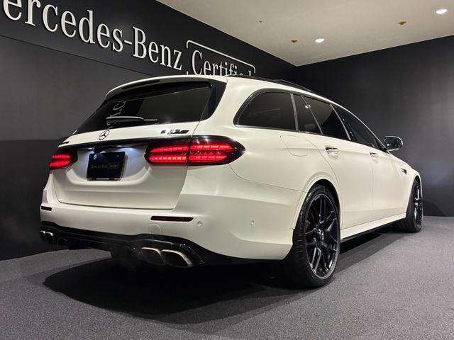 Eクラスステーションワゴン E63 S 4マチック+ ステーションワゴン エクスクルーシブパッケージ パノラミックスライディングルーフ アクティブマルチコントロールシート リラクゼーション機能 シートベンチレーター Burmesterサウンド マットブラック20インチアルミ(7枚目)