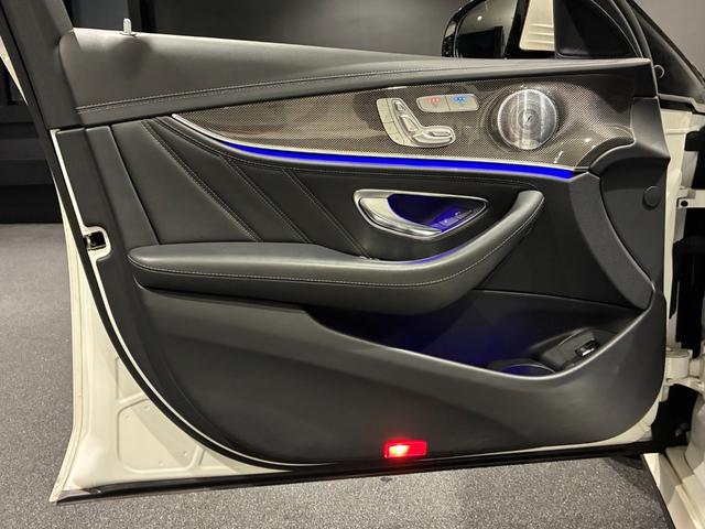 Eクラスステーションワゴン E63 S 4マチック+ ステーションワゴン エクスクルーシブパッケージ パノラミックスライディングルーフ アクティブマルチコントロールシート リラクゼーション機能 シートベンチレーター Burmesterサウンド マットブラック20インチアルミ(16枚目)
