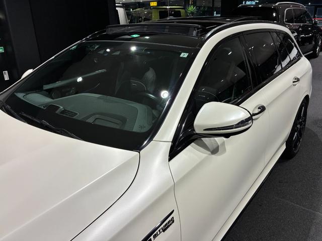 Eクラスステーションワゴン E63 S 4マチック+ ステーションワゴン エクスクルーシブパッケージ パノラミックスライディングルーフ アクティブマルチコントロールシート リラクゼーション機能 シートベンチレーター Burmesterサウンド マットブラック20インチアルミ(24枚目)