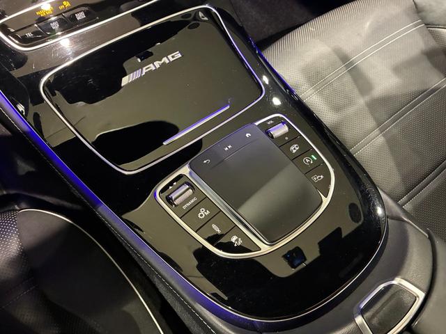 Eクラスステーションワゴン E63 S 4マチック+ ステーションワゴン エクスクルーシブパッケージ パノラミックスライディングルーフ アクティブマルチコントロールシート リラクゼーション機能 シートベンチレーター Burmesterサウンド マットブラック20インチアルミ(37枚目)