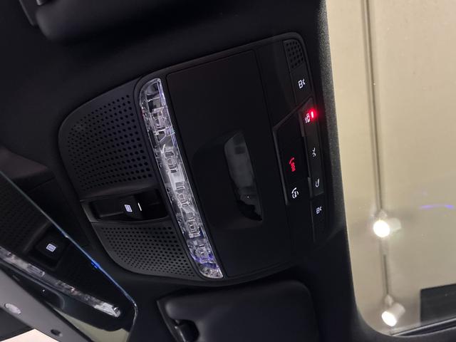 Eクラスステーションワゴン E63 S 4マチック+ ステーションワゴン エクスクルーシブパッケージ パノラミックスライディングルーフ アクティブマルチコントロールシート リラクゼーション機能 シートベンチレーター Burmesterサウンド マットブラック20インチアルミ(41枚目)