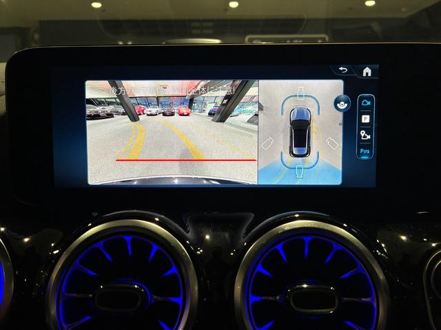 GLAクラス GLA200d 4マチック アーバンスターズ アドバンスドパッケージ ナイトパッケージ付 MBUX アンビエントライト64色(40枚目)