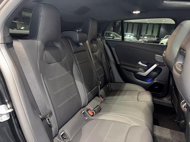 CLAクラス シューティングブレーク CLA200dシューティングブレークアーバンスターズ アドバンスドパッケージ ナイトパッケージ付 MBUX アンビエントライト64色(15枚目)