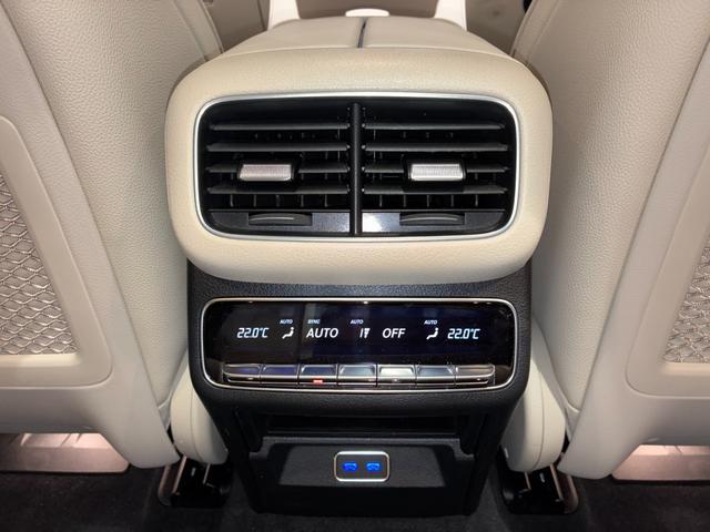 ＧＬＥ ＧＬＥ４５０ｄ　４マチックスポーツ　コア　パノラミックスライディングルーフ　ＡＭＧ２１インチアルミホール　Ｂｕｒｍｅｓｔｅｒサラウンドサウンドシステム　６４色アンビエントライト　ＭＢＵＸ　ＡＲナビ　シートベンチレーター　３６０°カメラ（19枚目）