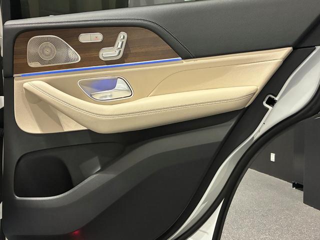 ＧＬＥ ＧＬＥ４５０ｄ　４マチックスポーツ　コア　パノラミックスライディングルーフ　ＡＭＧ２１インチアルミホール　Ｂｕｒｍｅｓｔｅｒサラウンドサウンドシステム　６４色アンビエントライト　ＭＢＵＸ　ＡＲナビ　シートベンチレーター　３６０°カメラ（23枚目）