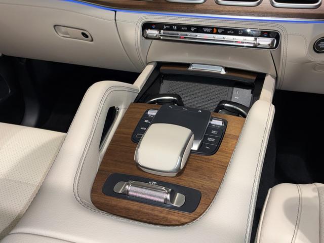 ＧＬＥ ＧＬＥ４５０ｄ　４マチックスポーツ　コア　パノラミックスライディングルーフ　ＡＭＧ２１インチアルミホール　Ｂｕｒｍｅｓｔｅｒサラウンドサウンドシステム　６４色アンビエントライト　ＭＢＵＸ　ＡＲナビ　シートベンチレーター　３６０°カメラ（34枚目）