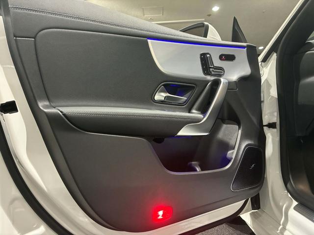 CLAクラス シューティングブレーク CLA200dシューティングブレークアーバンスターズ アドバンスドパッケージ ナイトパッケージ付 MBUX アンビエントライト64色(25枚目)